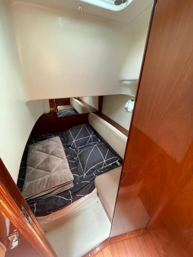 Une Nuit Sur Un Bateau Linge & Menage Inclus La Rochelle  Luaran gambar